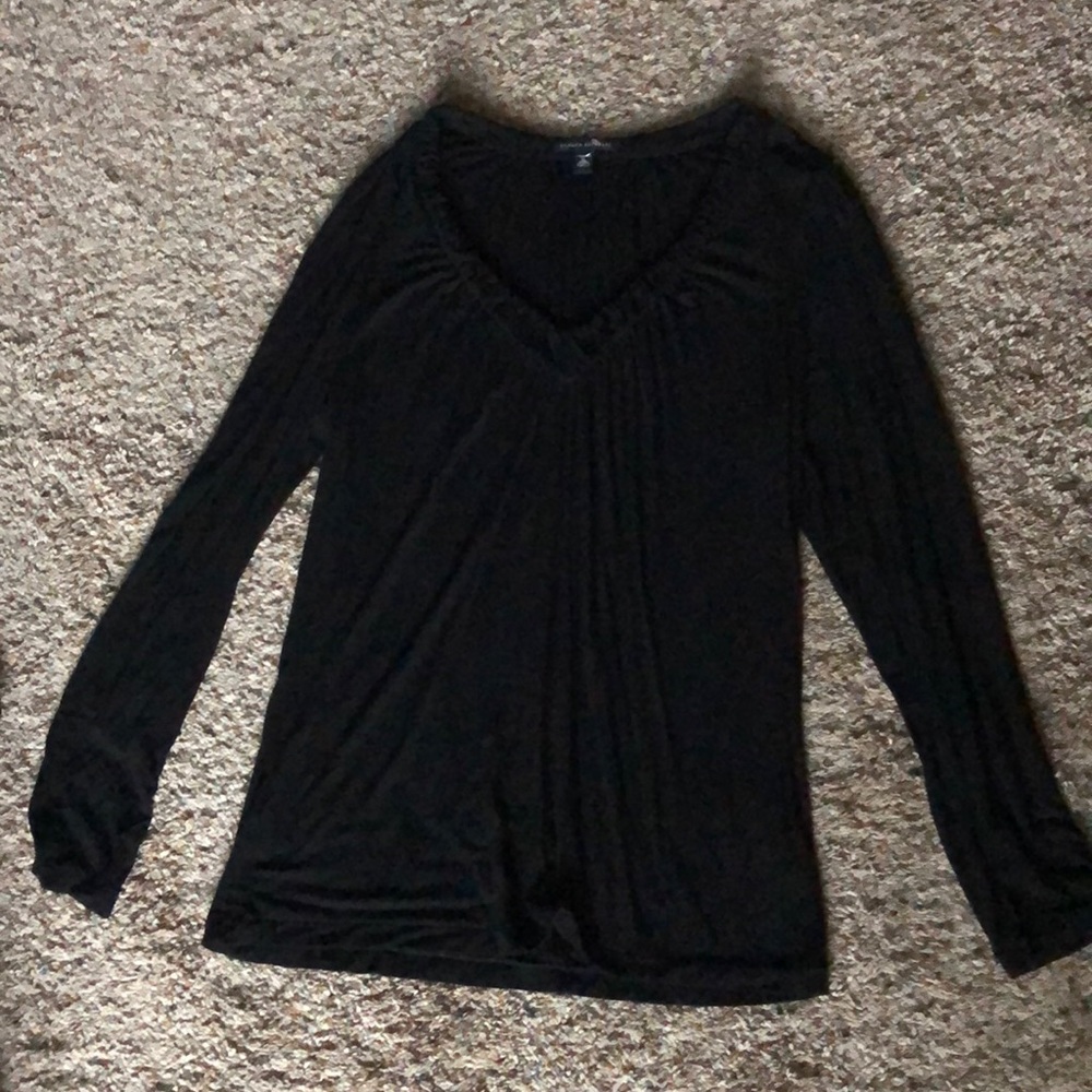 Banana Republic “V” Neck Top Size: XL